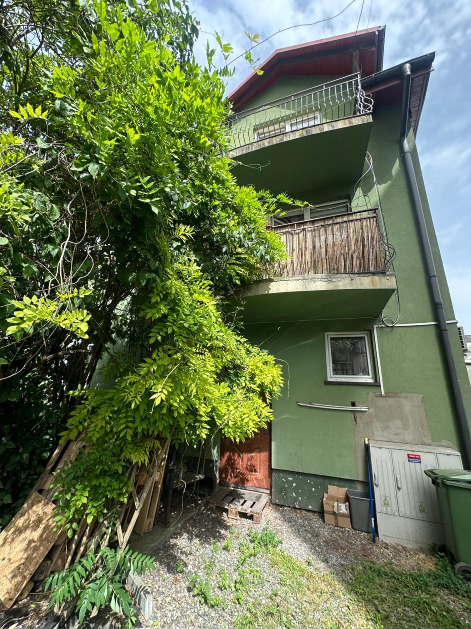 Apartament Wisteria แชมิตช์ ภายนอก รูปภาพ